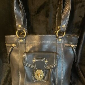 Coach Black Leather Vintage Gigi Shoulder Bag with Gold Hardware
